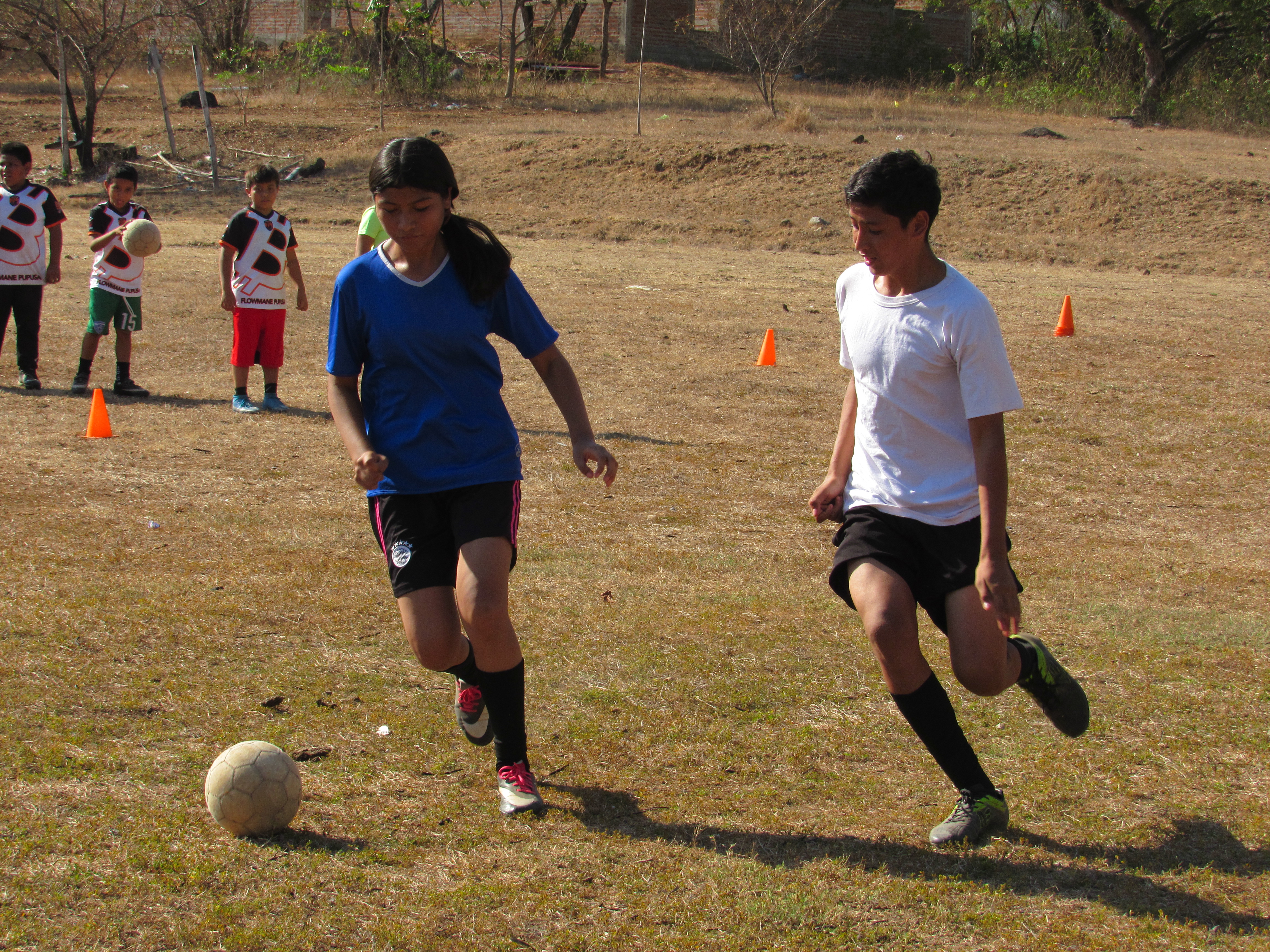 Mision 21 Futbol Club gallery image 3